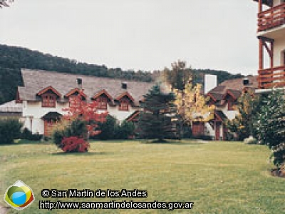 Foto Le Village Cabañas (San Martín de los Andes)