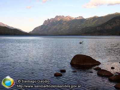 Foto Lago Epulafquen (Santiago Gaudio)