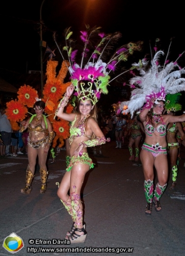 Foto Carnaval en la ciudad  (Efrain Dávila)